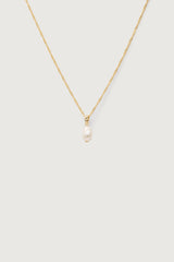 PEARL PENDANT NECKLACE