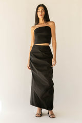 GATHERED DETAIL COLUMN MAXI SKIRT