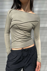 LONG SLEEVE TOP WITH ABSTRACT STITCHING