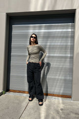 LONG SLEEVE TOP WITH ABSTRACT STITCHING