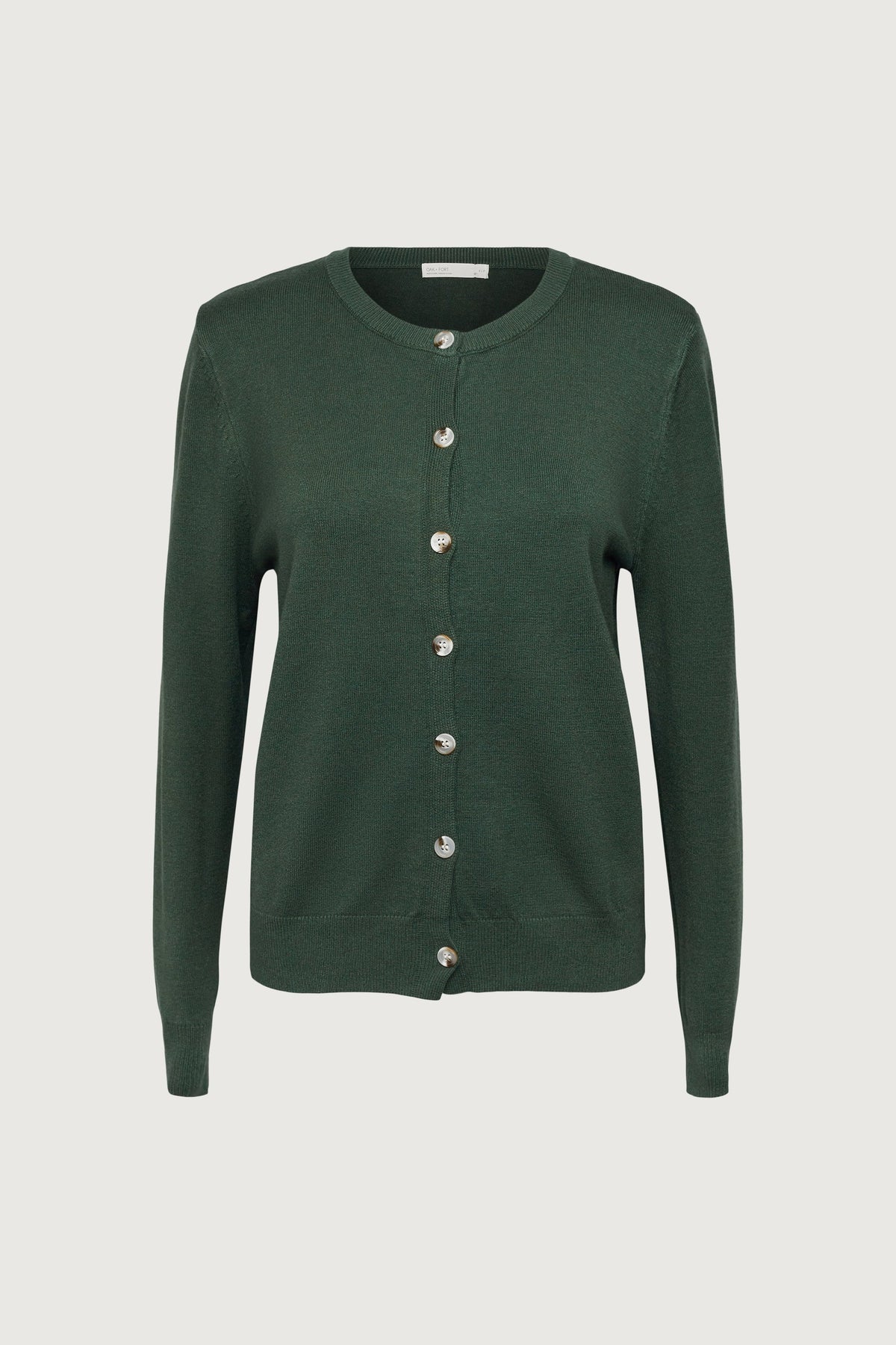 CLASSIC BUTTONED CARDIGAN