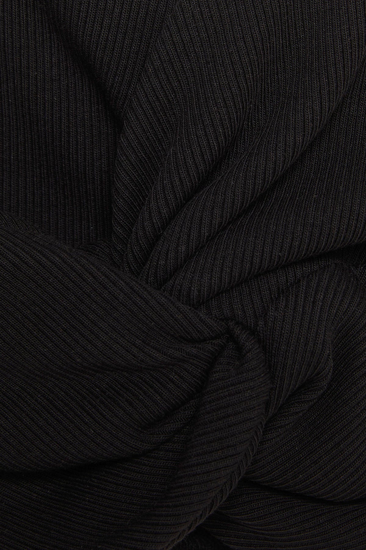 KNOTTED TANK